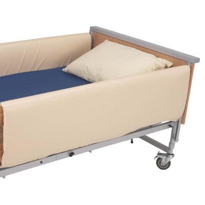 Cotside Bumper Wipe Clean Cover - 134x76cm